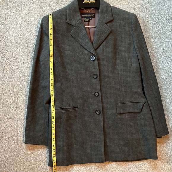 Classic Classiques Entier suit jacket. SUPER FAST SHIPPING - Picture 3 of 10